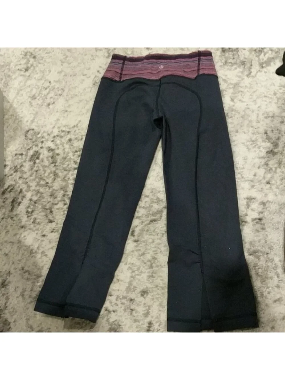 Lululemon Gather & Crow Crop II *Full-On L…